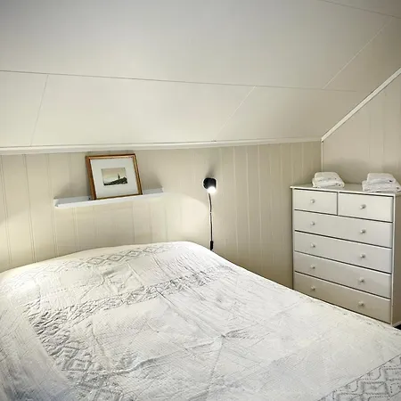 Senja, 2 Bedroom Apartment, Surrounded By The Northern Lights And The Midnight Sun * Finnsnes