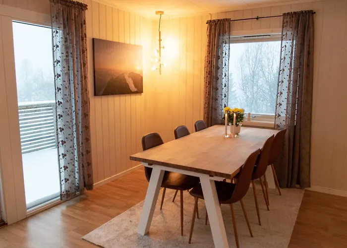 Leilighet Senja, 2 Bedroom Apartment, Surrounded By The Northern Lights And The Midnight Sun *